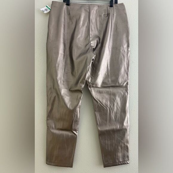 078 New BCBGeneration Straight Leg Metallic Gold Faux Leather Women's Pants - Picture 4 of 11
